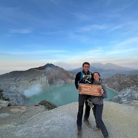 Wangi Homestay Banyuwangi  Eksteriør billede